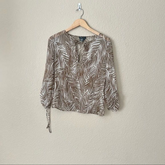 BCBGMaxAzria Silk printed Sheer Top - Picture 1 of 4